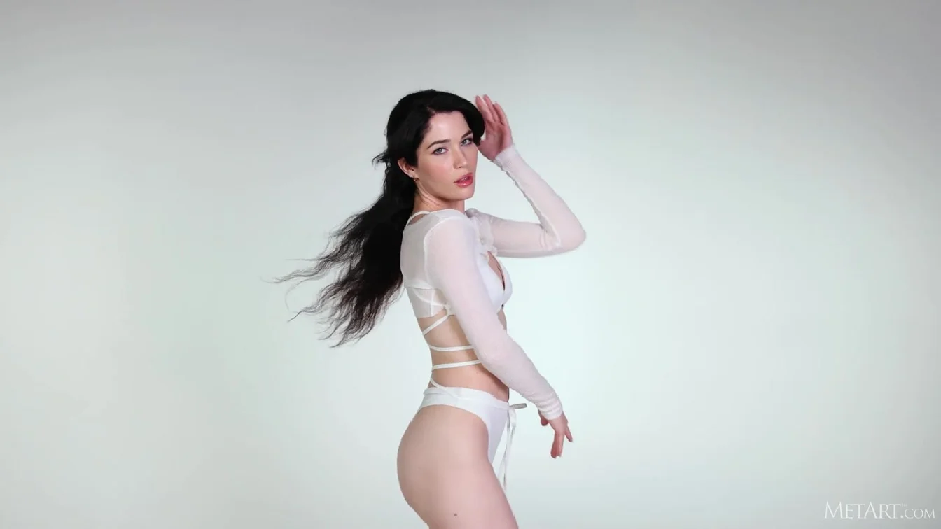 MetArt Evelyn Claire Passion 2 XXX